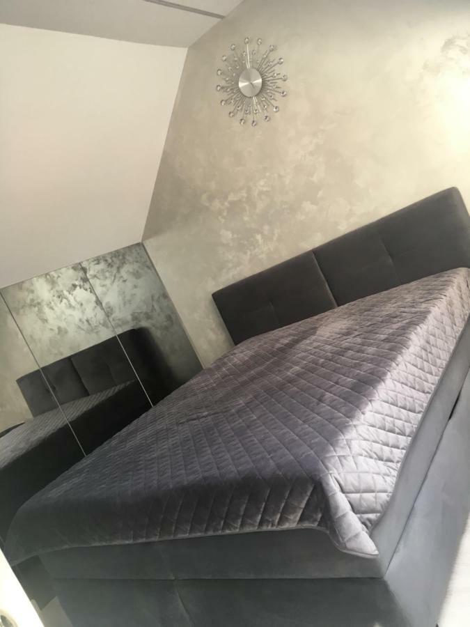 Apartament Mnw Warszawa Eksteriør billede